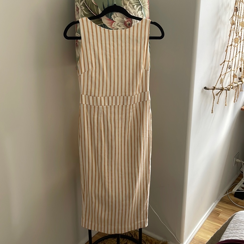Elegant Midi Dress